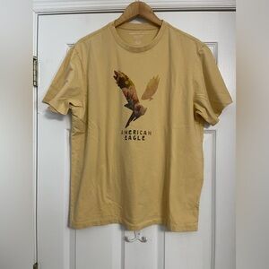 American Eagle Outfitters Tan Graphic T-Shirt Large
